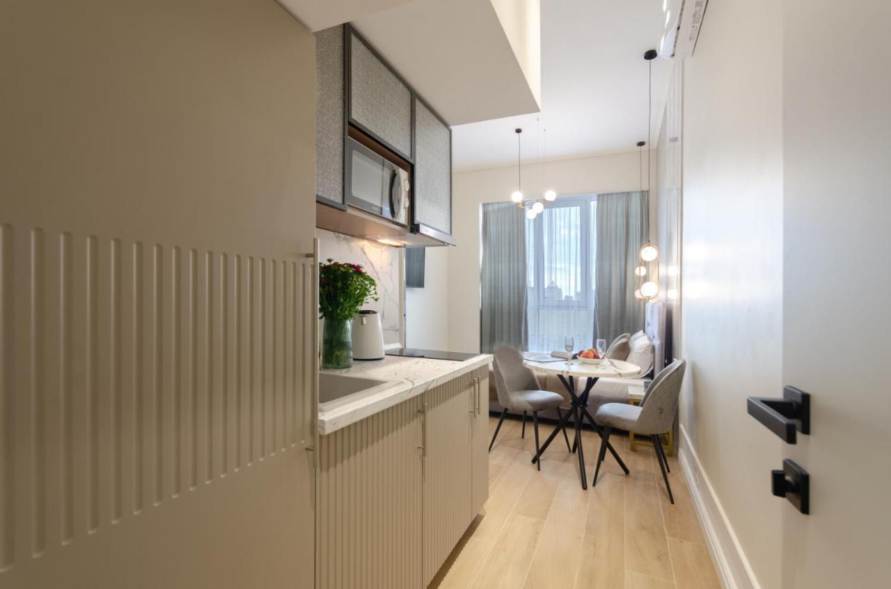 Modern New Cozy Apartment Kvartet Railway Station Kyiv Exterior photo